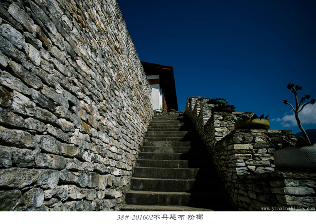 38#-201602不丹廷布-阶梯